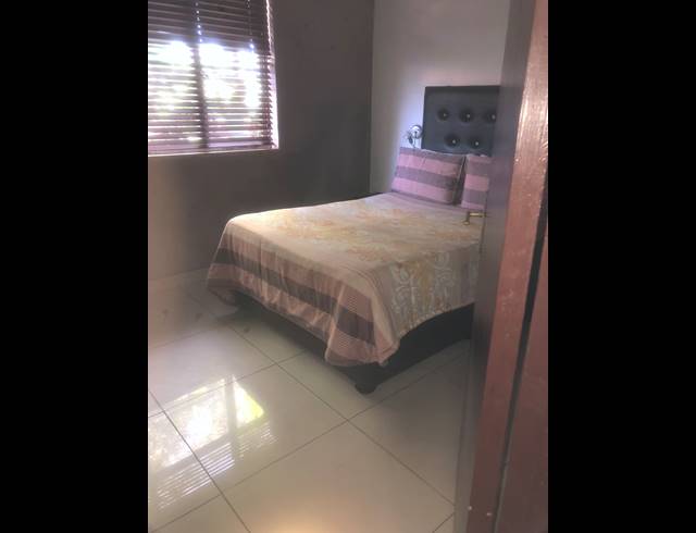 400M² LODGE FOR SALE IN PARK HILL